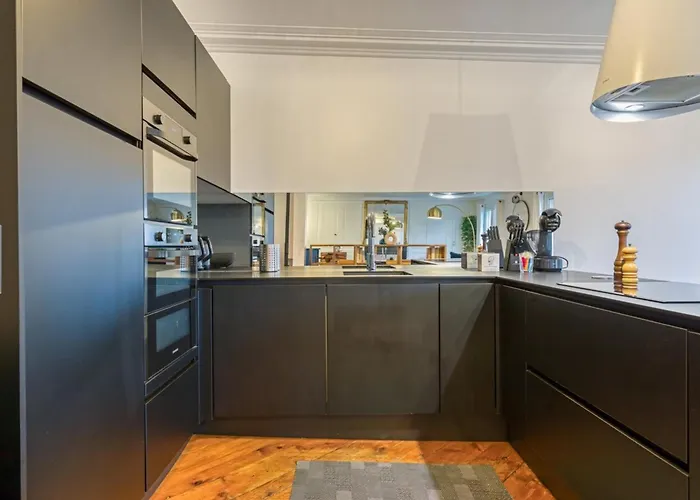 L'ambassadeur Epoustouflant En Plein Coeur De *